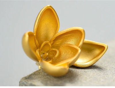 Elegant Magnolia Flower Pendant without Necklace Jewelry Buzz