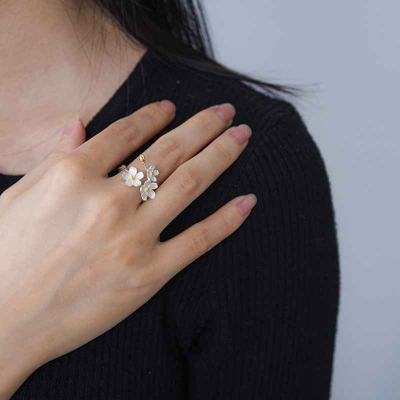 Forget-me-not Flower Adjustable Ring.