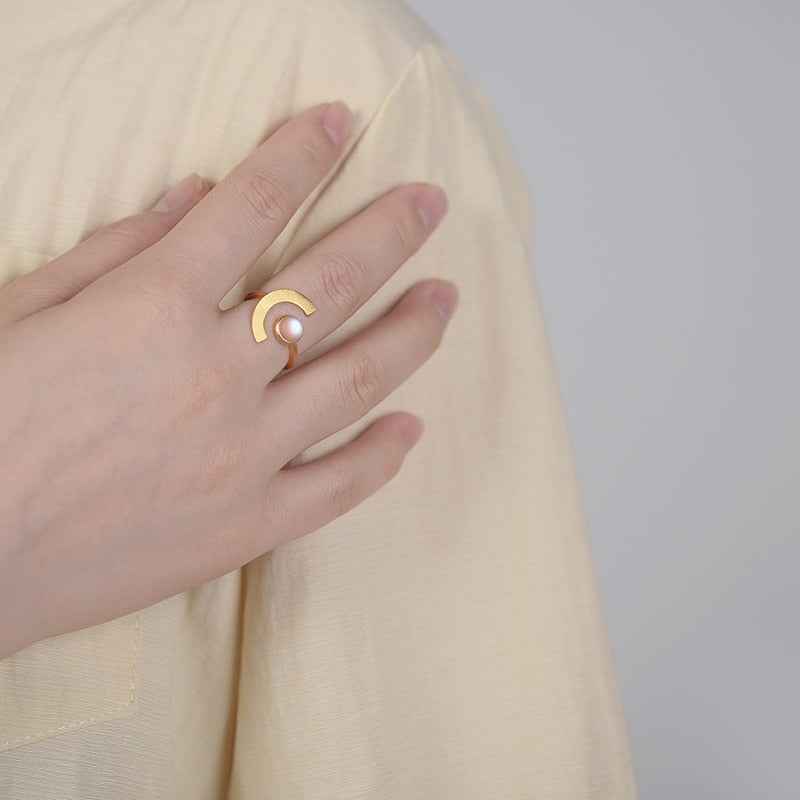18K Gold Moonstone Ring with Stone. Sterling Silver