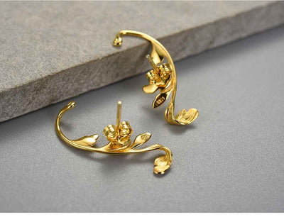Acanthus Leaf Stud Earrings