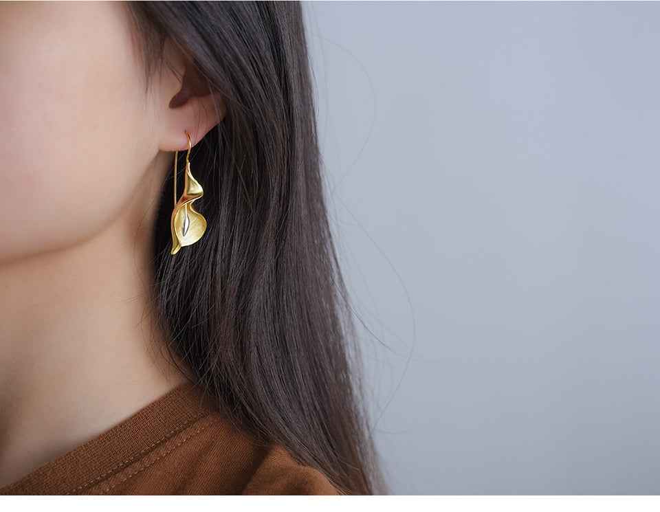 18K Gold Calla Lily Dangle Earrings