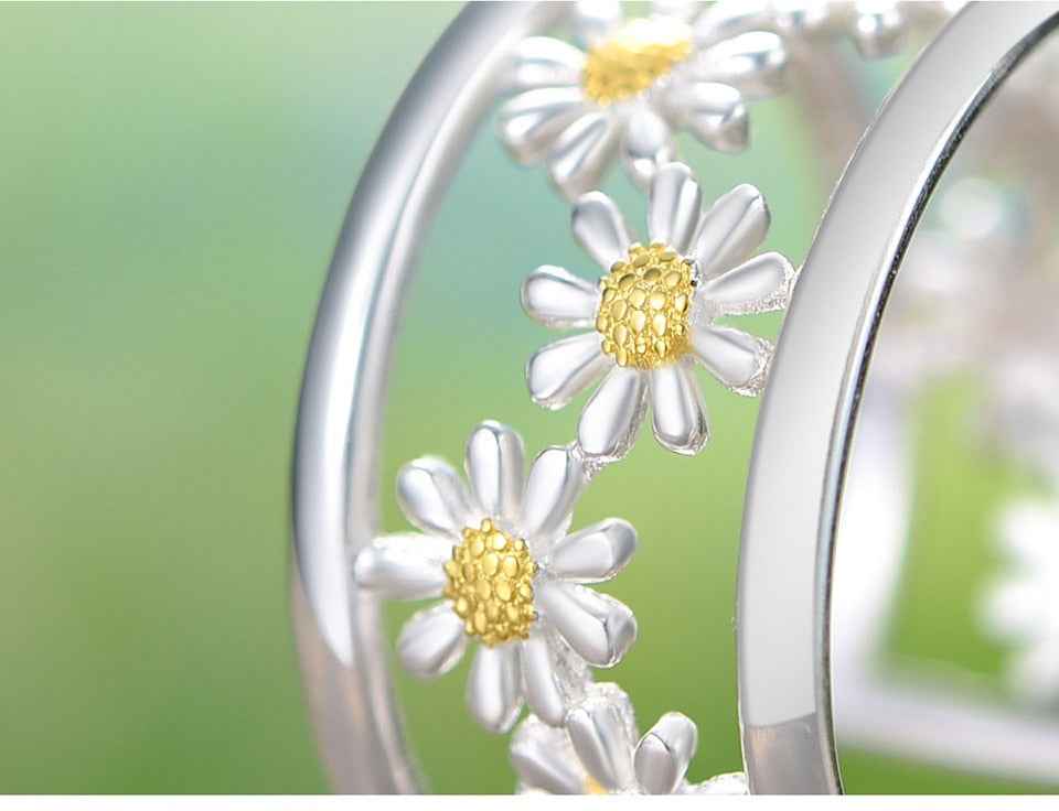 Daisy Flower Adjustable Ring