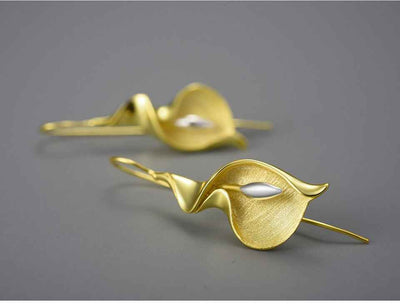 18K Gold Calla Lily Dangle Earrings