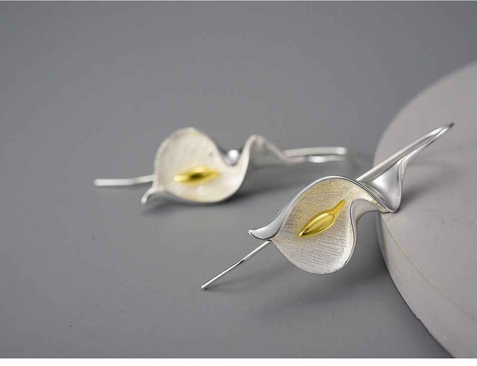 18K Gold Calla Lily Dangle Earrings